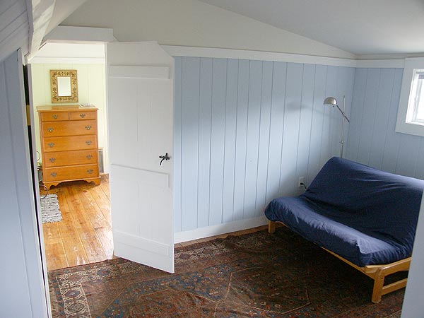 upstairs lounge and office